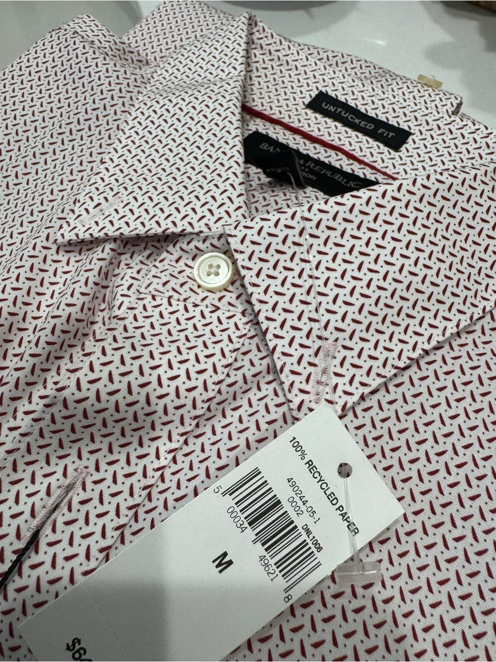 Banana Republic Men's White Shirt with Red Micro Pattern NWT untucked